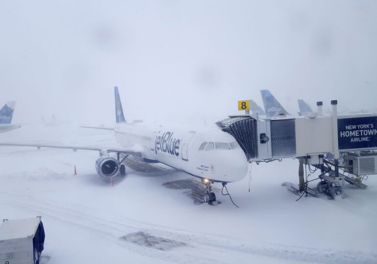 More than 1,100 flights have been canceled in the US due to the winter storm moving towards the northeast