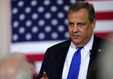 Chris Christie drops out of Republican race as Trump rivals go head-to-head