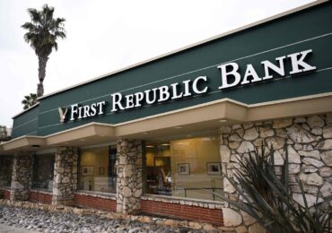 First Republic Bank's shares plunge as it reveals more than $100bn of withdrawals
