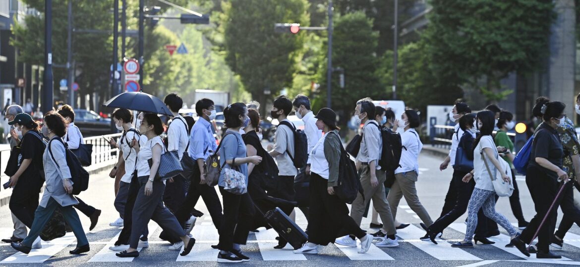 Japan's population fell by half a million in 2022