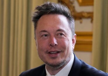 Elon Musk says artificial intelligence isn't 'necessary for anything'