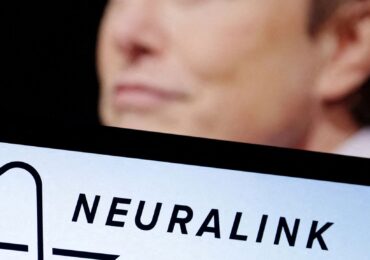 Elon Musk's brain chip company Neuralink says it has won FDA approval for human trials