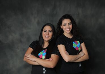 Balloon Art and Entrepreneurship: How the Nieves Sisters Built a Community of #DecoLovers and Transformed Their Passion into a Successful Business