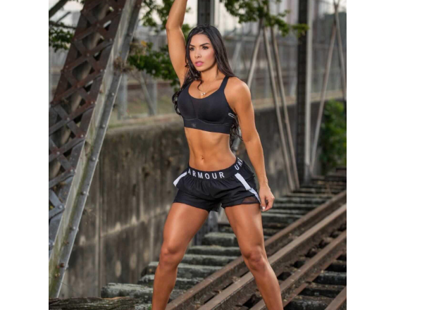 Grace Arzuza Wants To Help Others Live Healthy Lives: Learn More About This Colombian Model, Entrepreneur and Fitness Influencer